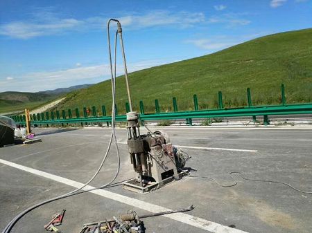双柏公路地基基础注浆加固